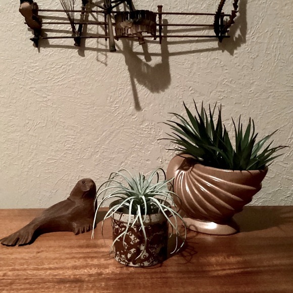 Takahashi Small Tan And Rusty Brown Planter Vase With Drainage Hole Vintage EUC - Picture 4 of 16